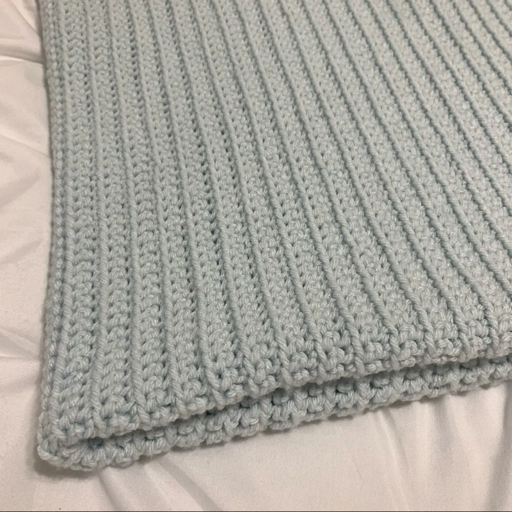 Vintage blue crocheted knit blanket throw
